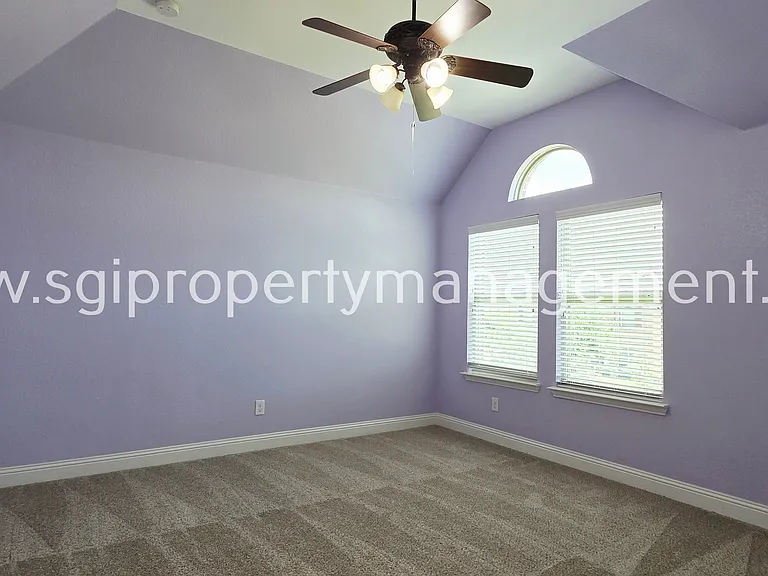 12381 Summertree Dr — Photo 29