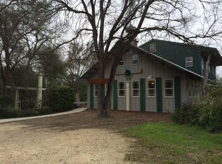 1005 Center Cir, Salado, TX 76571