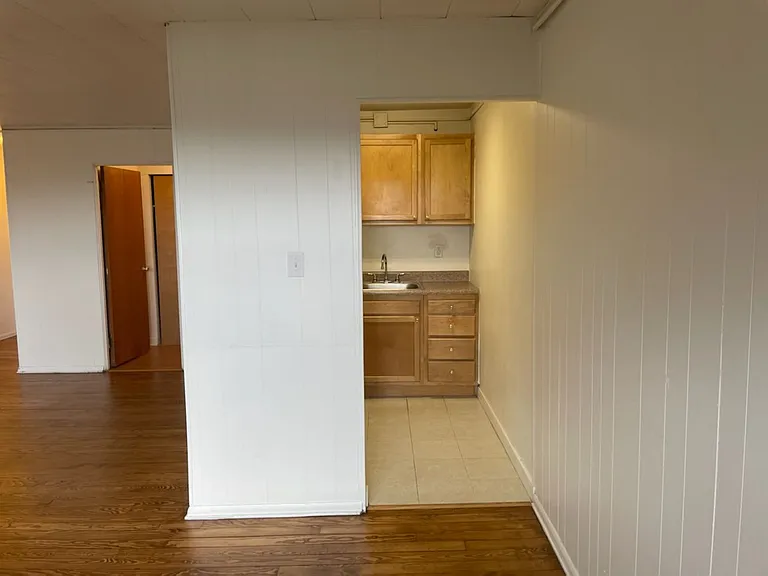5424 Fifth Ave — Photo 129