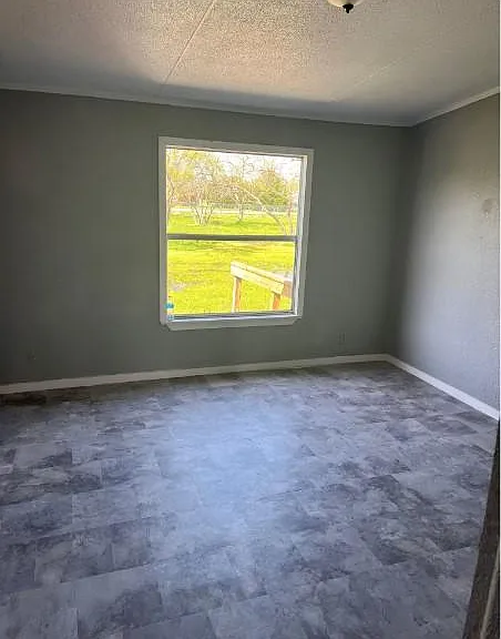 4465 Gladys Canup Crowell Rd — Photo 1