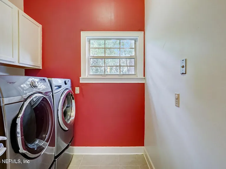 2569 Scott Mill Dr S — Photo 18