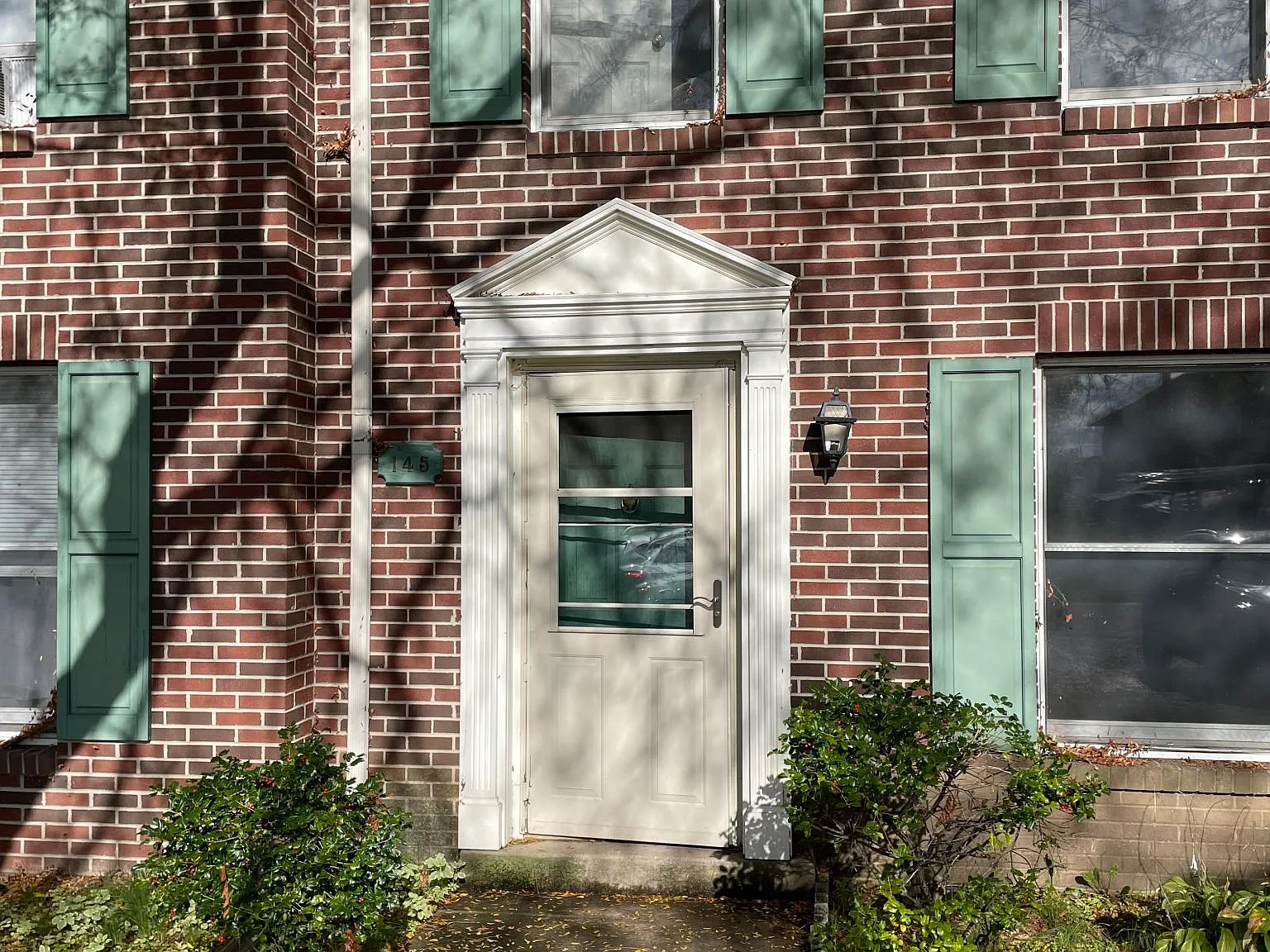 145 Albright Ct — Photo 4