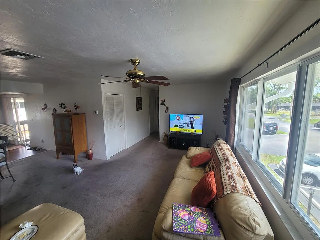 2 bed, 2.0 bath, 1046 sqft, $1,175 — Photo 3