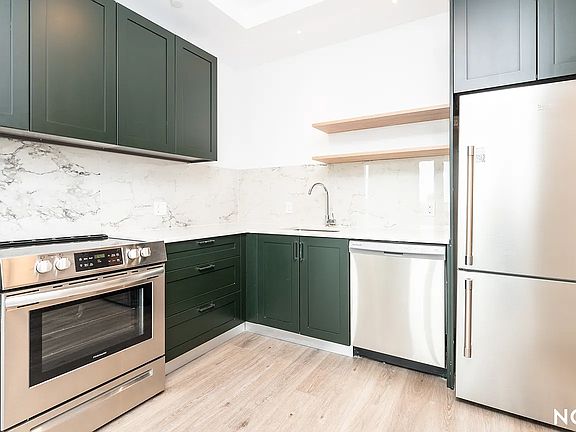 5th image of 322 Grand Concourse APT 906