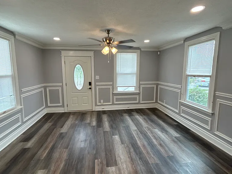 1413 Wrightsboro Rd — Photo 3