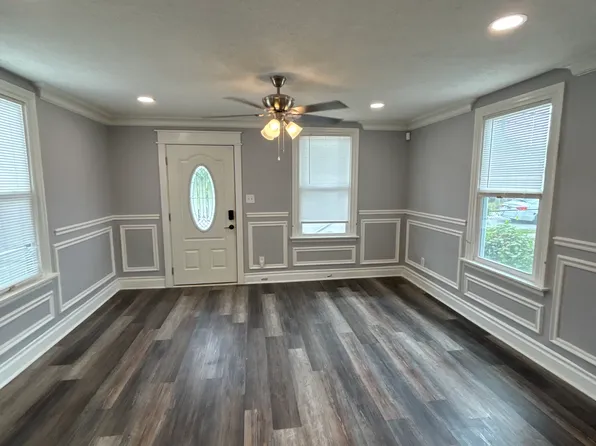 1413 Wrightsboro Rd, Augusta, GA 30901
