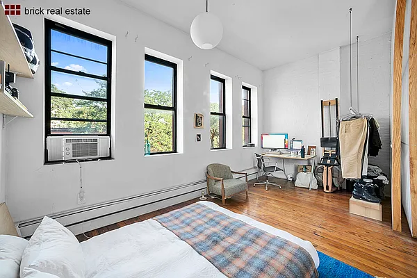 Rented by Brick Real Estate | media 8