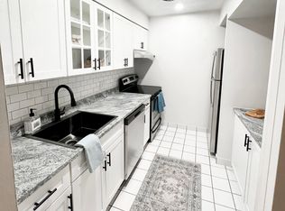 427 Oregon St #368592215, Cincinnati, OH 45202