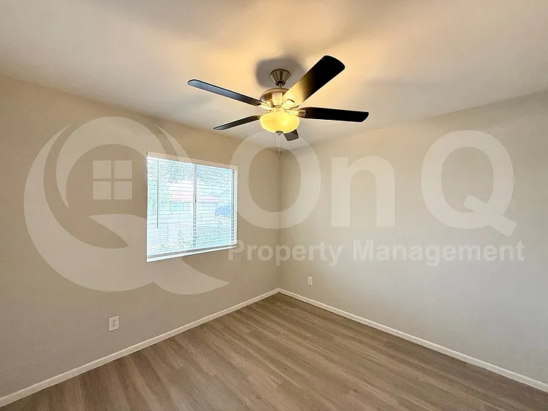 329 N 69th Ave — Photo 8