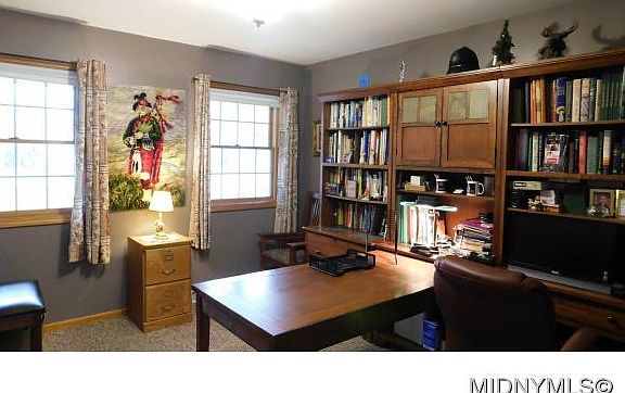 4th image of 36 Family Cir