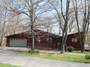 695 Deerfield Rd, Washington, PA 15301