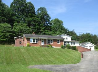 19374 Benhams Rd, Bristol, VA 24202