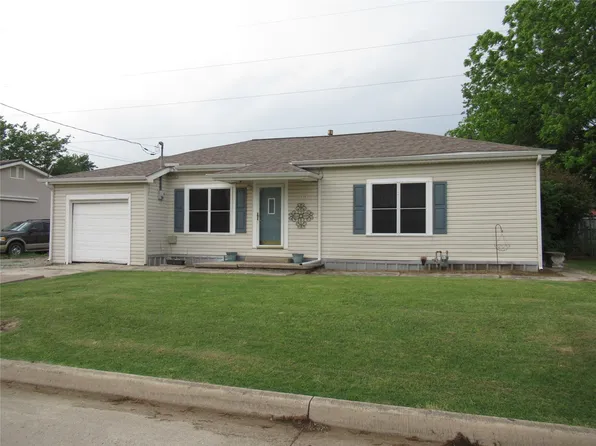 2213 Greenville St, Caddo Mills, TX 75135