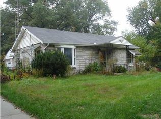 59360 Locust Rd, South Bend, IN 46614