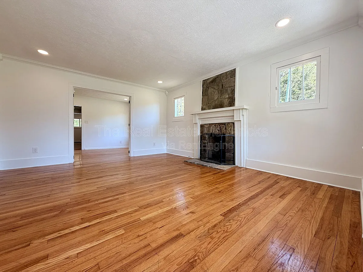 Building Photo - 14023 Mount Tabor Rd