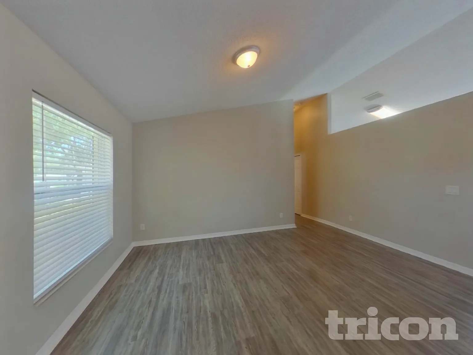 317 Covent Gardens Place Deltona FL — Photo 2