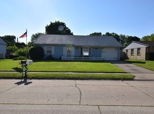 3734 Eastmont Dr, South Bend, IN 46628