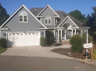 70 Grandview Dr, Dunlap, TN 37327