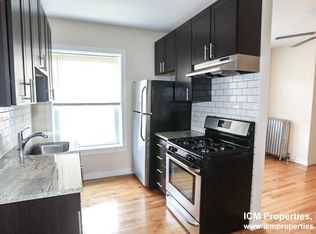 2002 W Foster Ave #K3, Chicago, IL 60625