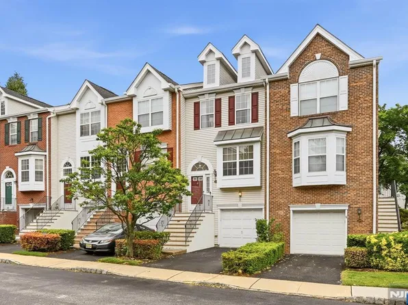 204 Swathmore Dr #2005, Nutley, NJ 07110