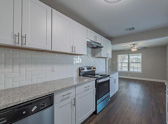 2nd image of 626 Millwood Ln