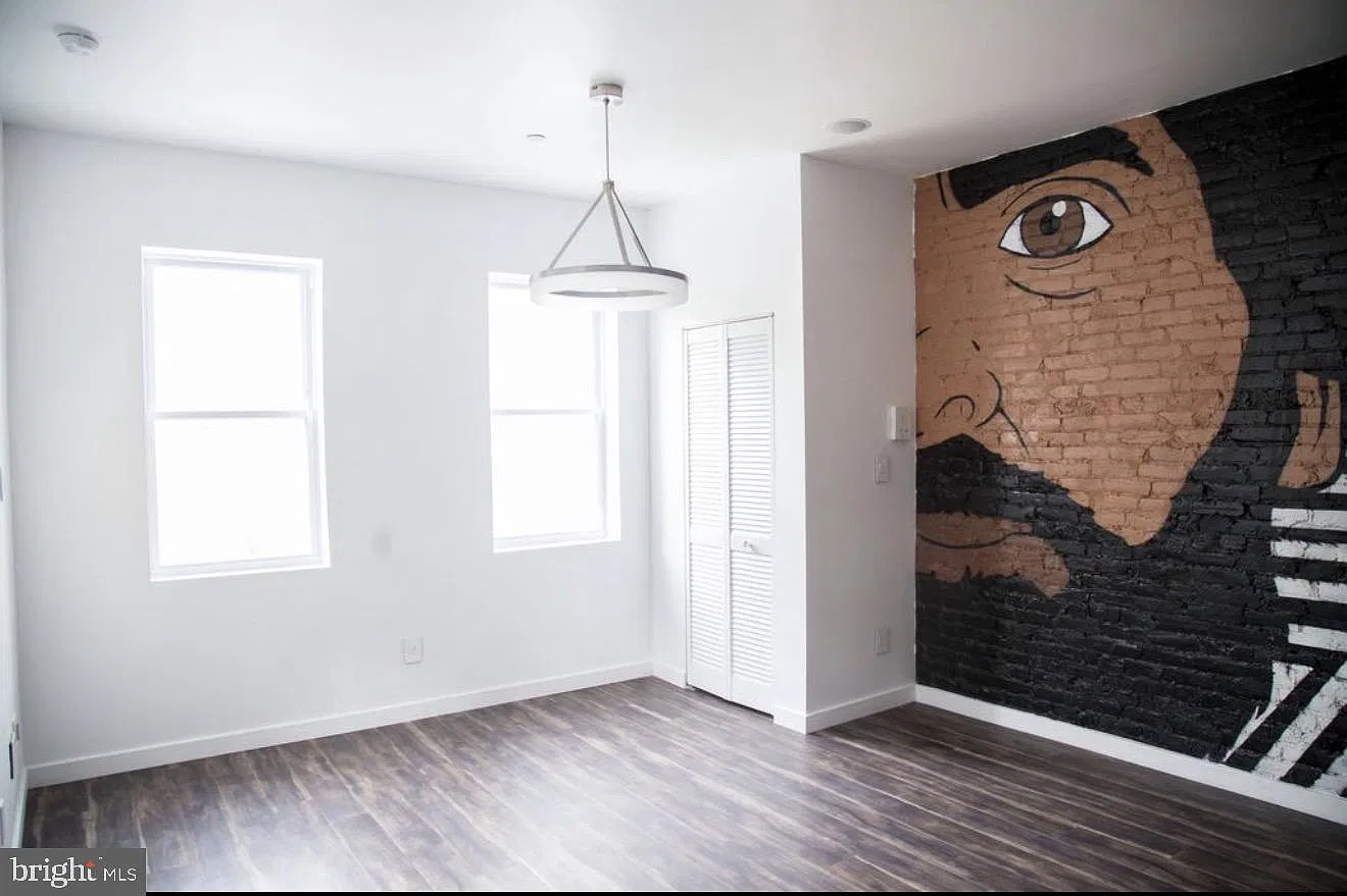 Studio, 1.0 bath, 600 sqft, $1,050 — Photo 3