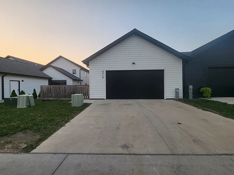 4216 E Cypress Pl — Photo 7