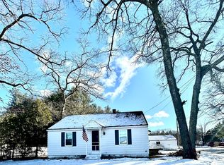 51 Sandy Pond Rd, Ayer, MA 01432