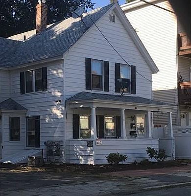 1st image of 52 Melrose St