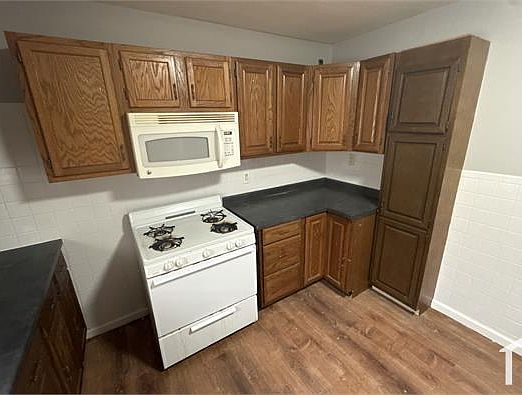 2nd image of 1134 Laredo Ave