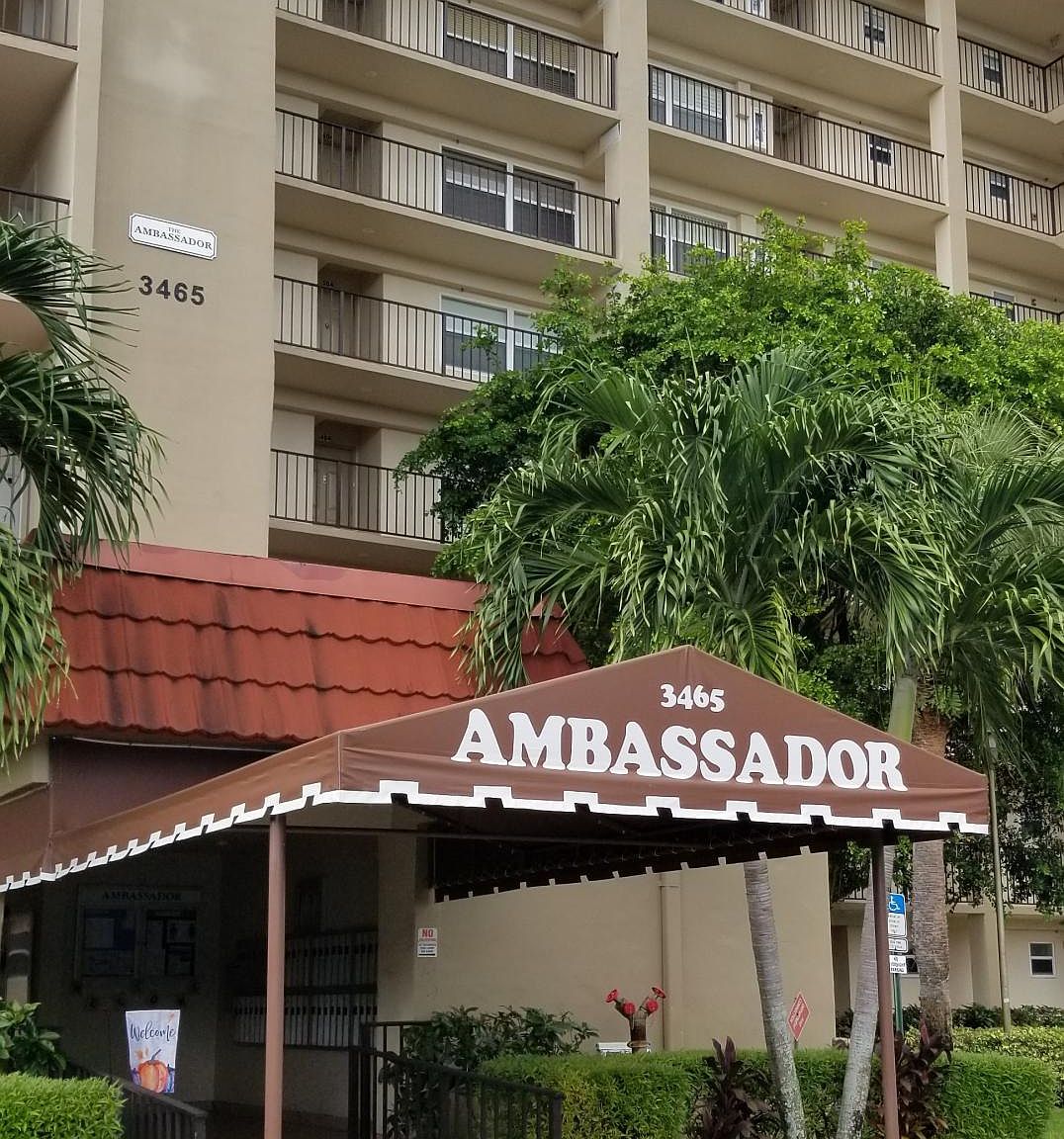 3465 Via Poinciana #806