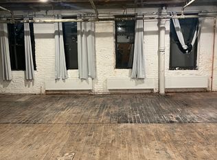 125 Green St #3B-1BA, Brooklyn, NY 11222