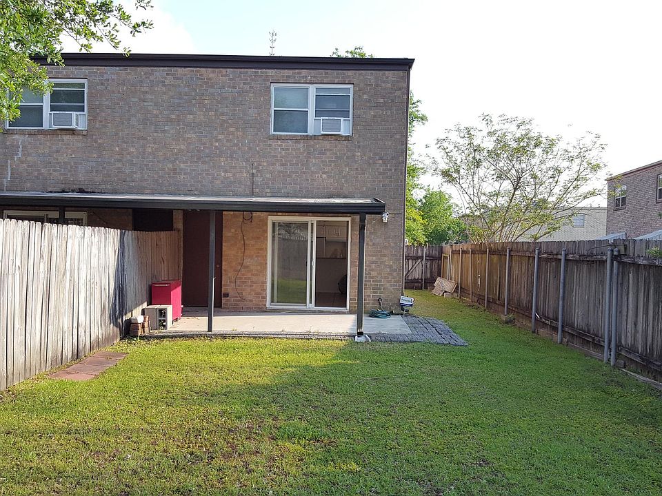 1st image of 3739 Lilac Ln