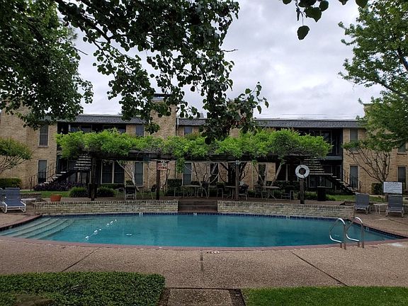 2nd image of 7723 Meadow Park Dr APT 205