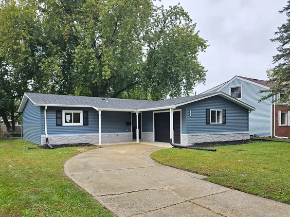 1144 N Wheeler St, Griffith, IN 46319