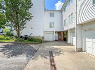 45 Jamie Ln, Staten Island, NY 10312