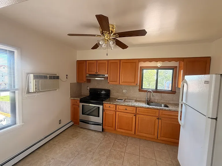 17 Winant Ave #2 — Photo 3