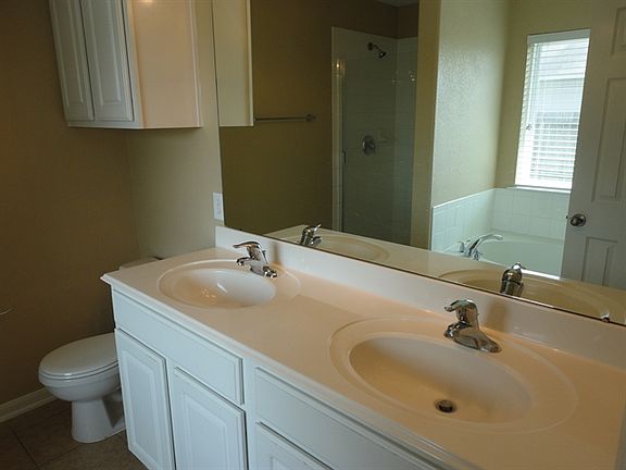 4th image of 6811 Jasmine Arbor Ln