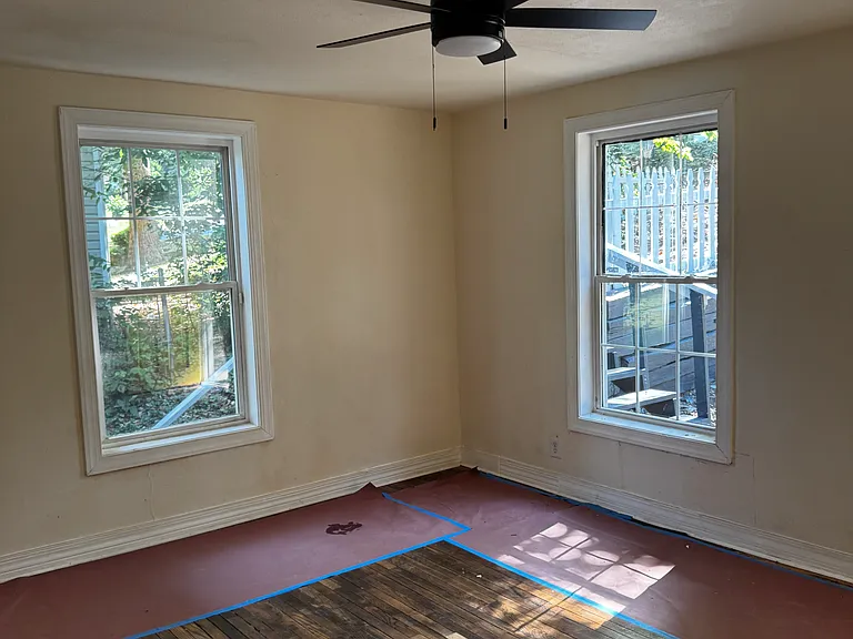 1611 Gray Ave — Photo 5