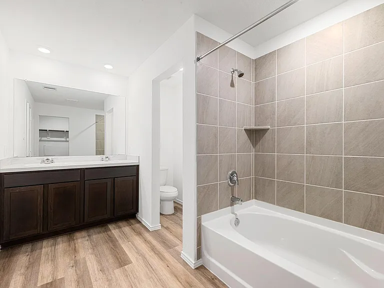 1014 Riesling Summit Ln — Photo 12