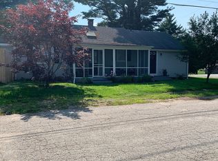 3 W Shore Dr, Coventry, RI 02816