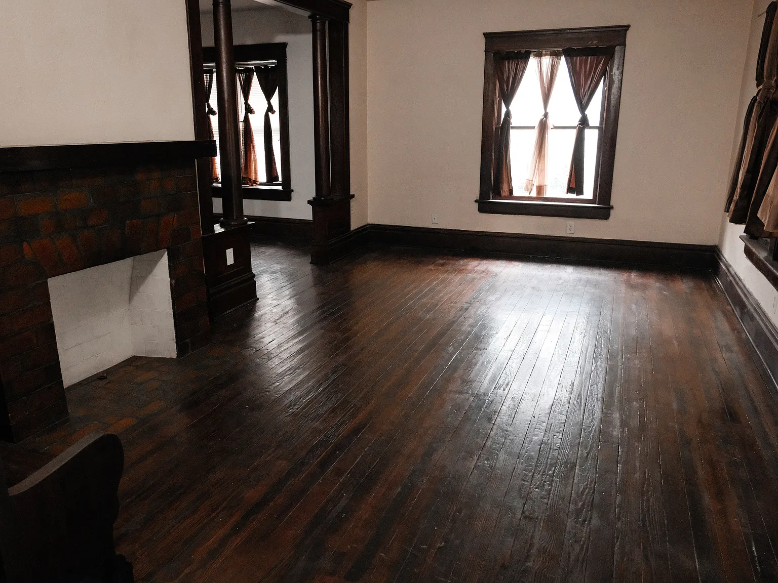 3 bed, 1.5 bath, 1498 sqft, $1,250 — Photo 4
