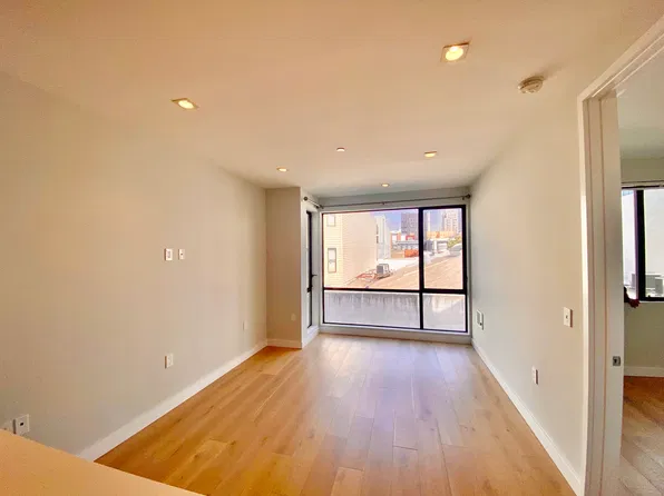 468 Clementina St #403, San Francisco, CA 94103