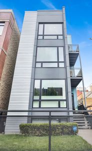 1545 W Montana St FLOOR 3, Chicago, IL, 60614