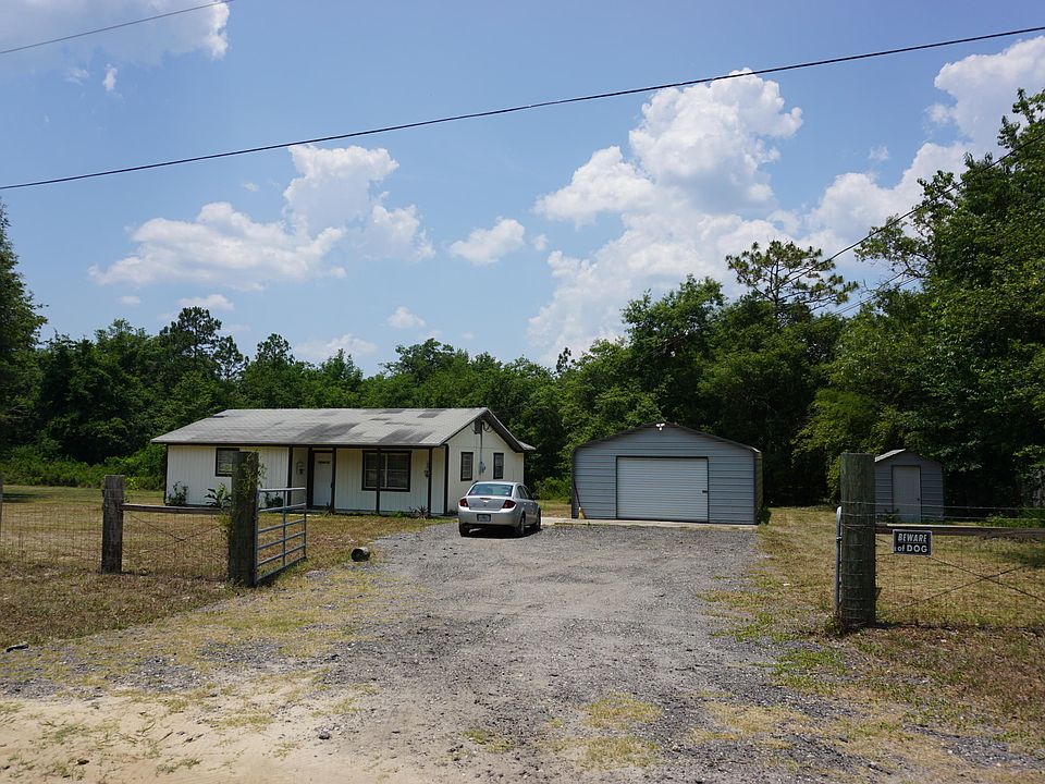 1st image of 18 Horsetail Ave