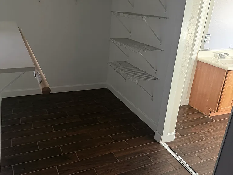 7303 W Donner Dr — Photo 15