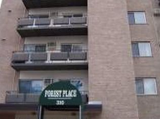 310 S Lathrop #307 Ave, Forest Park, IL 60130