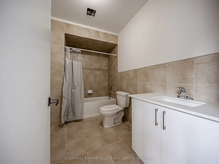 1680 Weston Rd — Photo 8