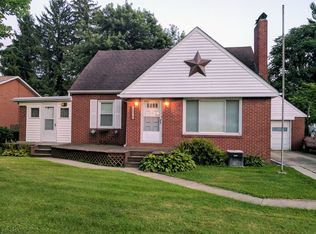 718 Midway Ln, East Liverpool, OH 43920