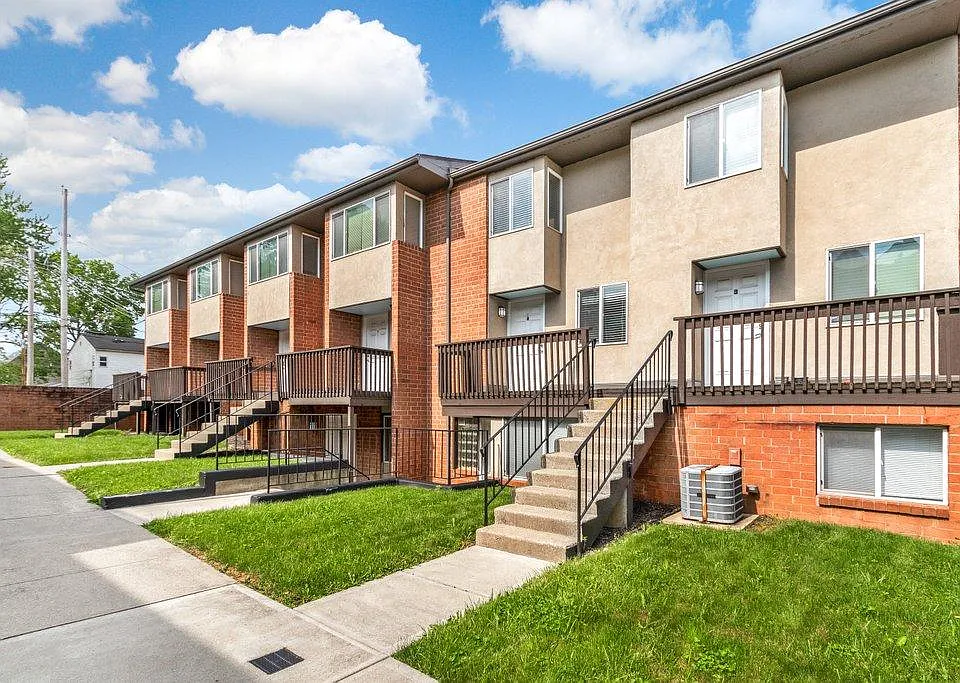 1335 Fair Ave #9